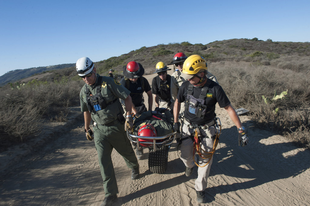 OCSD Search & Rescue unit keeps skills sharp at mock hiker rescue.