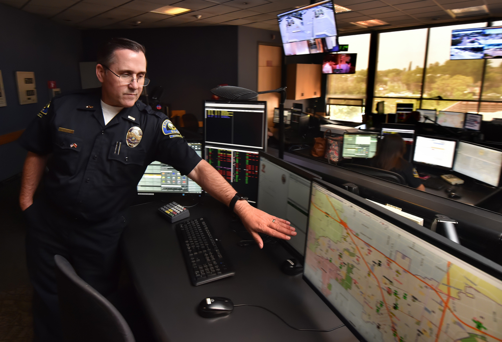 Diving Into Dispatch At Anaheim Police Department Behind The Badge