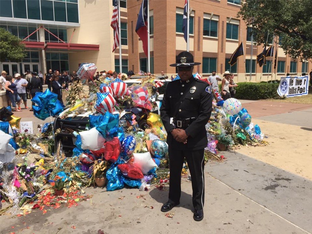 Anaheim PD also was represented in Dallas to honor five officers killed in a targeted attack July 7. Photo courtesy Anaheim PD. 
