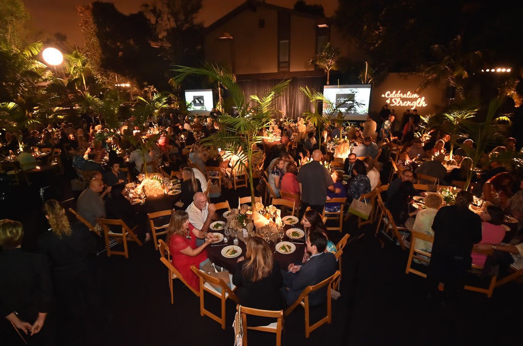 Guest sit down at Lost World Estate in Anaheim for the Orange County Family Justice Center Foundation at the foundation’s dinner fundraiser. Photo by Steven Georges/Behind the Badge OC