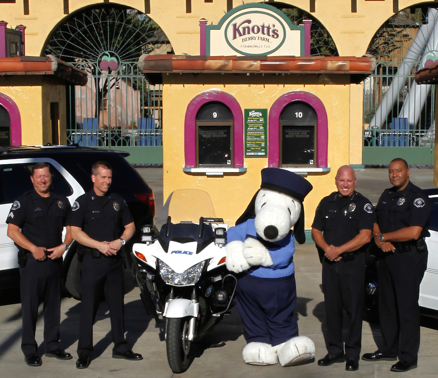 Knott’s once again rolls out Berry nice free passes for law enforcement