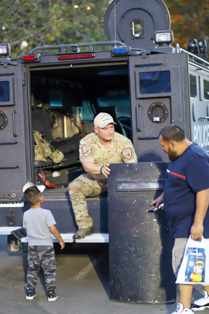 Bakersfield Police Department Hosts National Night Out Behind The Badge   IMG 8007 702x1053 