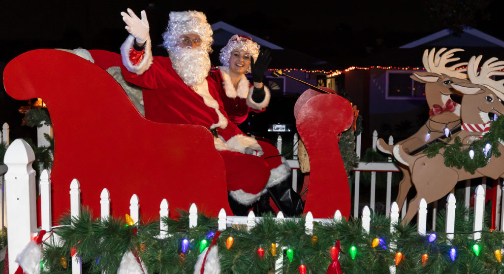 Police pull Santa’s Sleigh to visit nearly all Tustin neighborhoods
